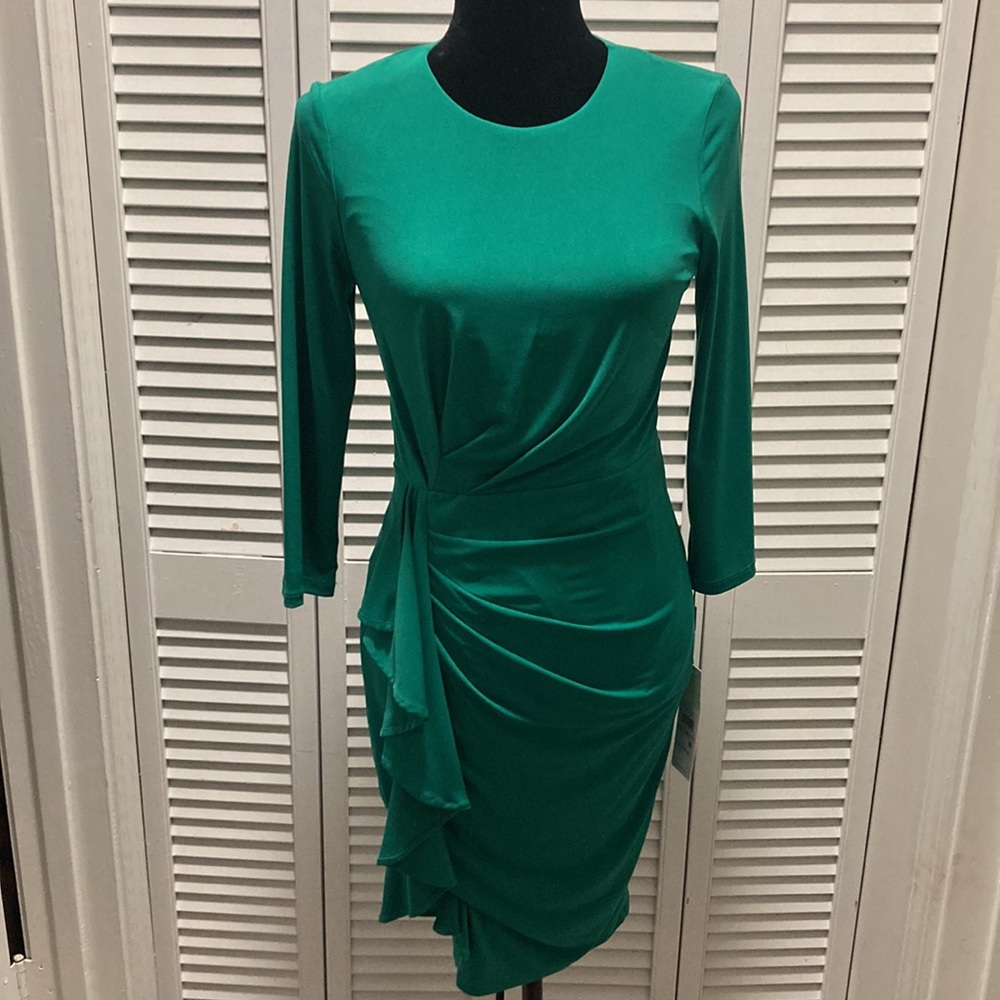 NEVER WORN! Side-Ruffle Ruched Dress